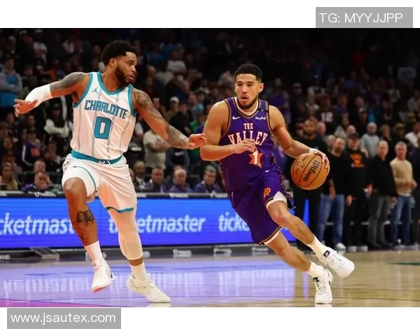 西部卡位战！布克对决阿夫迪亚 太阳三巨头能否击穿开拓者防线？